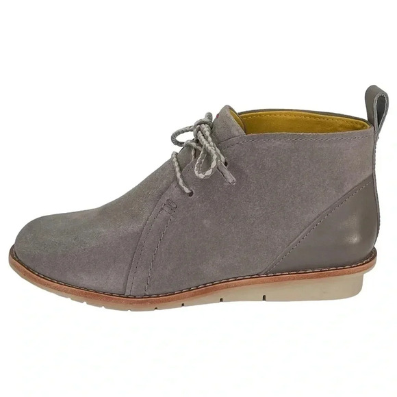 ED by Ellen Walhala Grey Suede Leather Womens Chukka Boots Size 6M - Picture 2 of 13